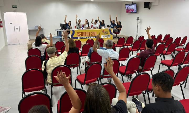 CATEGORIA APROVA PARALISAÇÃO CONTRA RETROCESSO E POR VALORIZAÇÃO