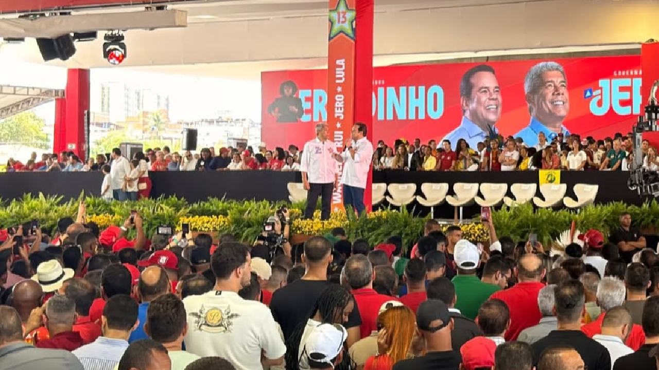 Com presença de Lula, PT lança Jerônimo Rodrigues como candidato ao governo da Bahia