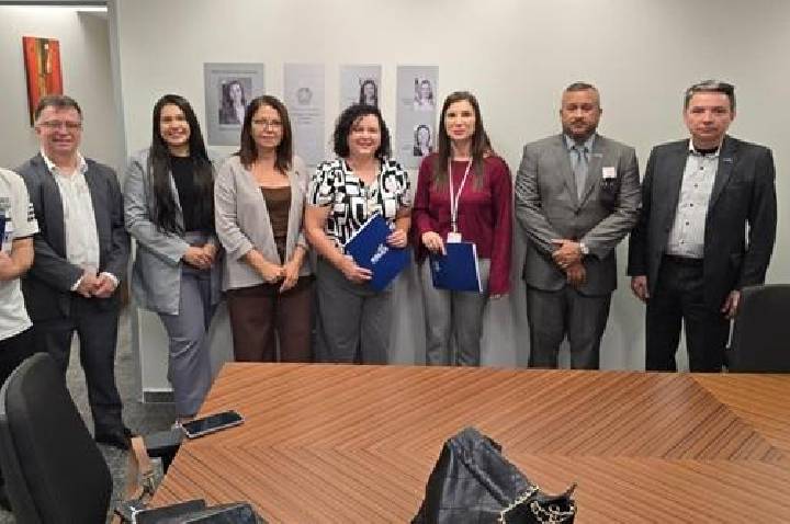COORDENAÇÃO DO SINTAJ REALIZA DILIGÊNCIAS EM BRASÍLIA