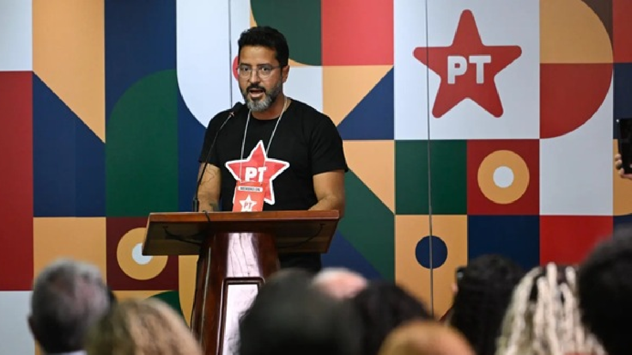 Deyvid Bacelar convoca mobilização nacional pelo fim da escala 6×1 em 30 de agosto