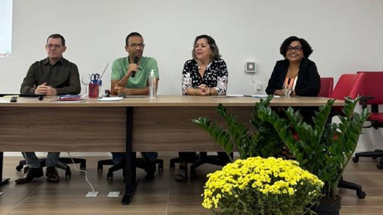 EDUCAÇÃO FINANCEIRA FOI TEMA DE CURSO EM PARCERIA DO SINTAJ COM A ASSETBA