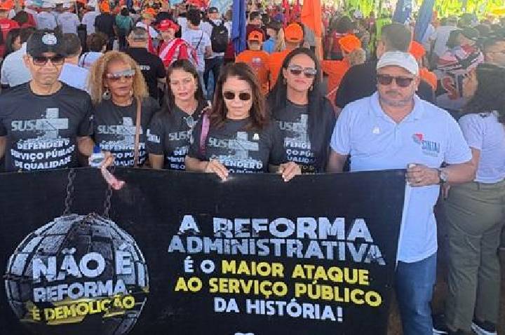 “NÃO À REFORMA ADMINISTRATIVA”: SINTAJ DEFENDE BANDEIRA DO SERVIÇO PÚBLICO  DURANTE MARCHA EM BRASÍLIA