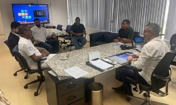Sindae busca avanços no ACT em reunião com a Embasa antes das assembleias