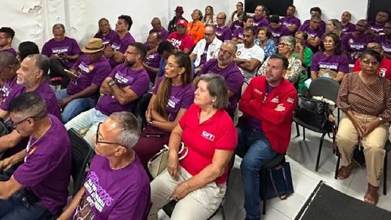 Sindipetro-BA participa de roda de conversa pelo fim da violência contra as mulheres