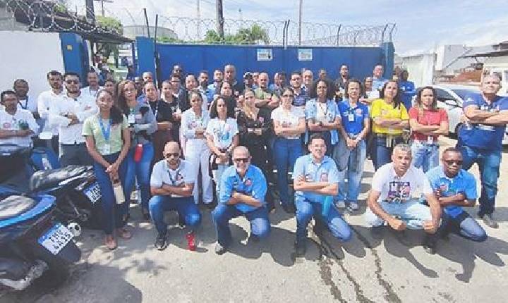 Trabalhadores (as) da Embasa em Candeias cruzaram os braços por faltar de atendimento pelo Plano de Saúde