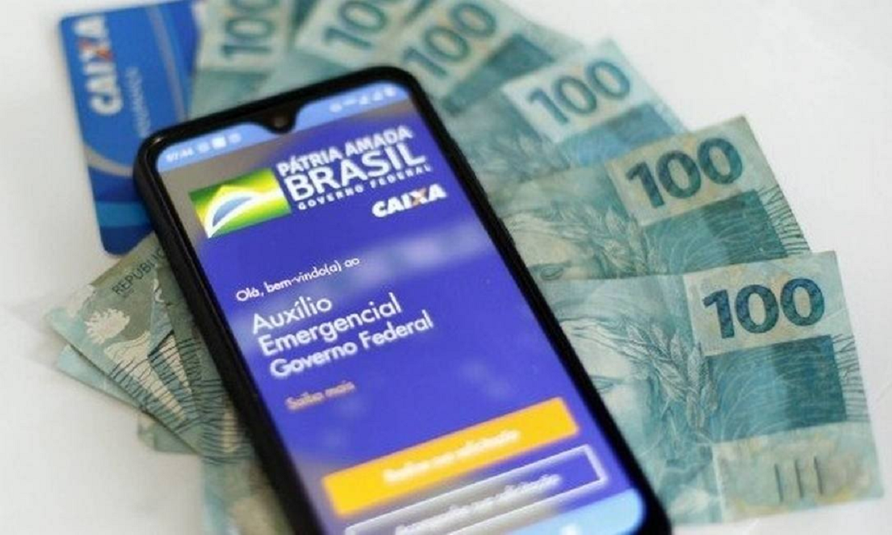 Auxílio emergencial terá mais três parcelas reduzidas