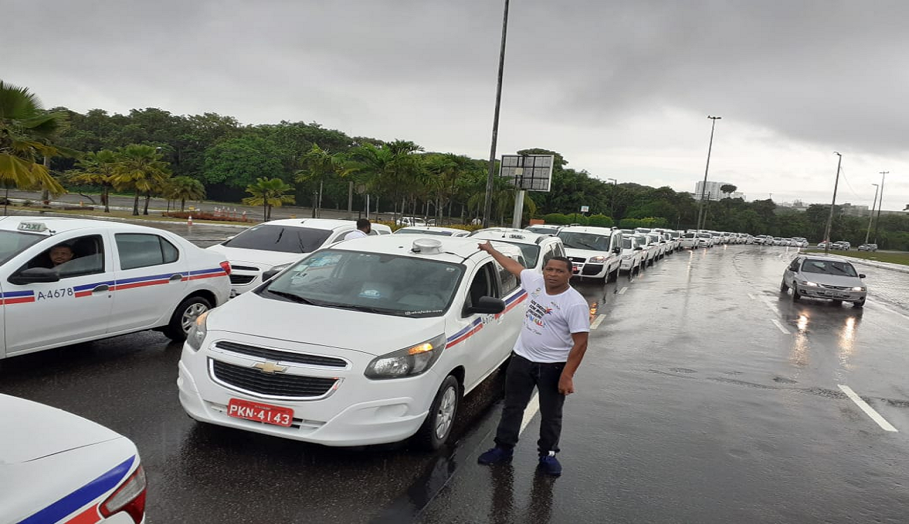Taxistas organizam manifestação para próxima quarta (24)