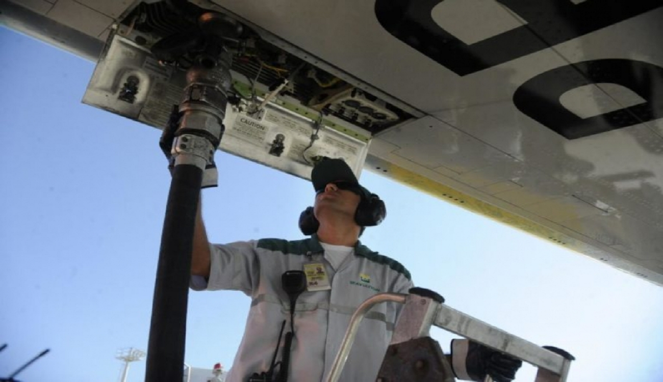 Petrobras colonizada: exporta petróleo de qualidade e importa combustível adulterado