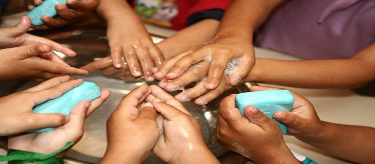 Relatório da OMS e Unicef mostra que instituições não tinham instalações básicas