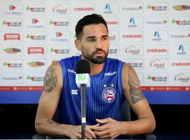 'Todo mundo está chateado', diz Gilberto sobre má fase do Bahia