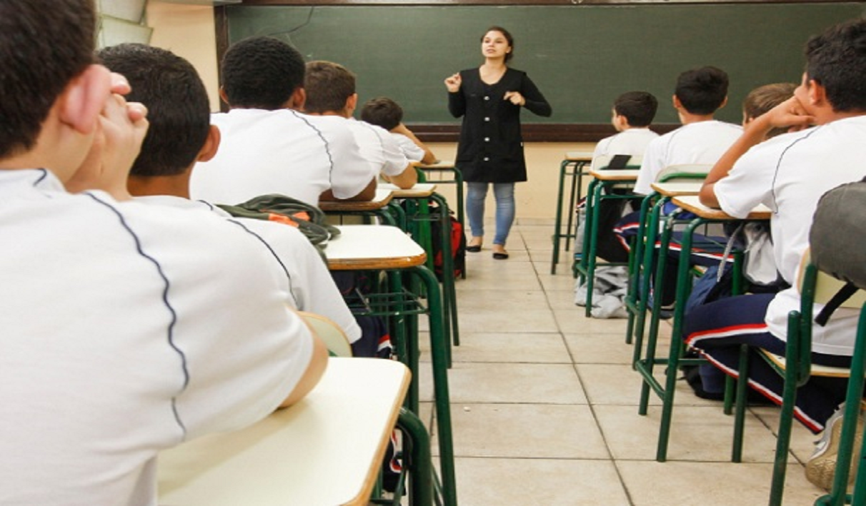 CNTE – Cortes de R$ 1,6 bi no Orçamento e não regulamentação do Fundeb ameaçam educação