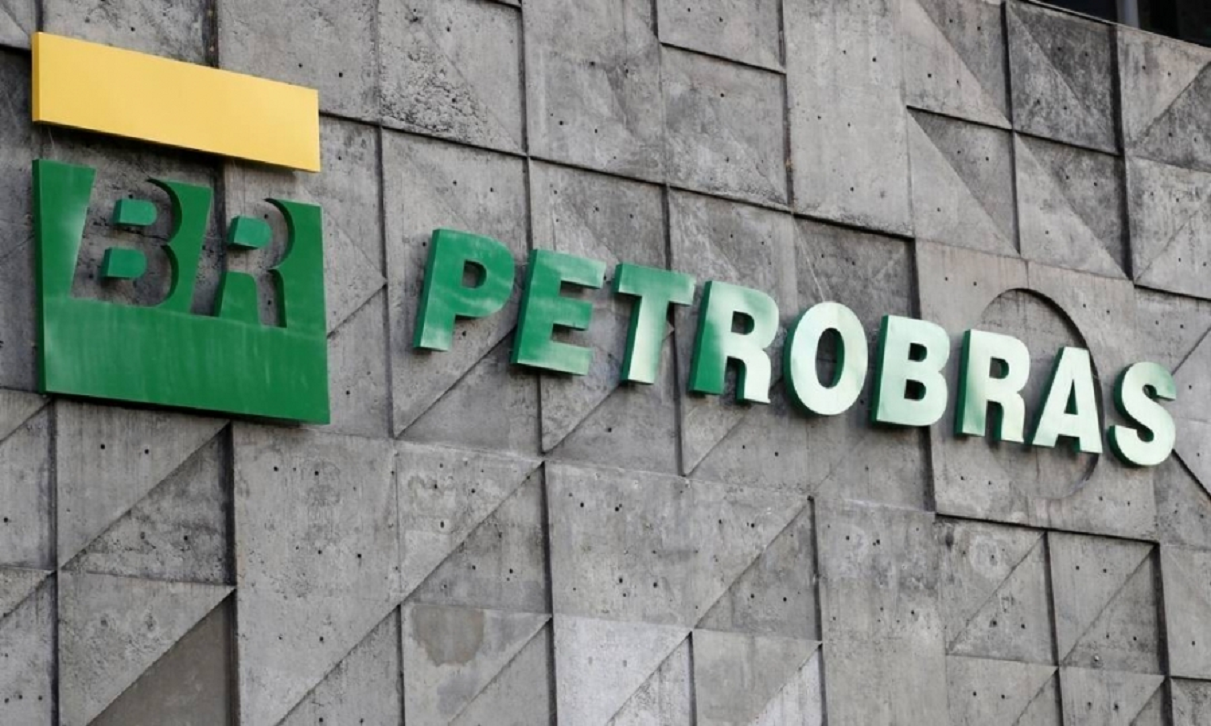 FUP reafirma em mesa que acordo é coletivo e para todos e todas do Sistema Petrobrás
