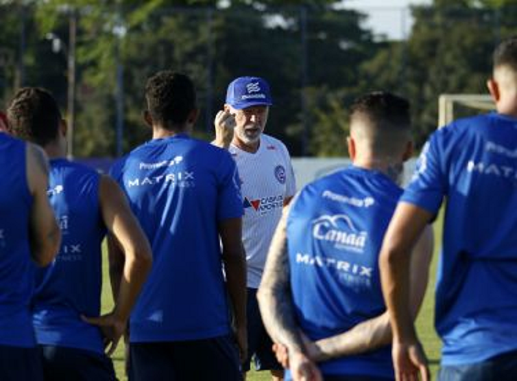 Sem Rodriguinho, Bahia realiza treino tático focado em duelo contra o Sport