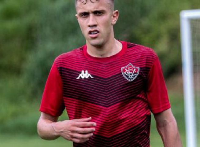 Vitória encara o Brasil no Barradão