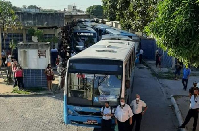 Rodoviários intensificam protestos