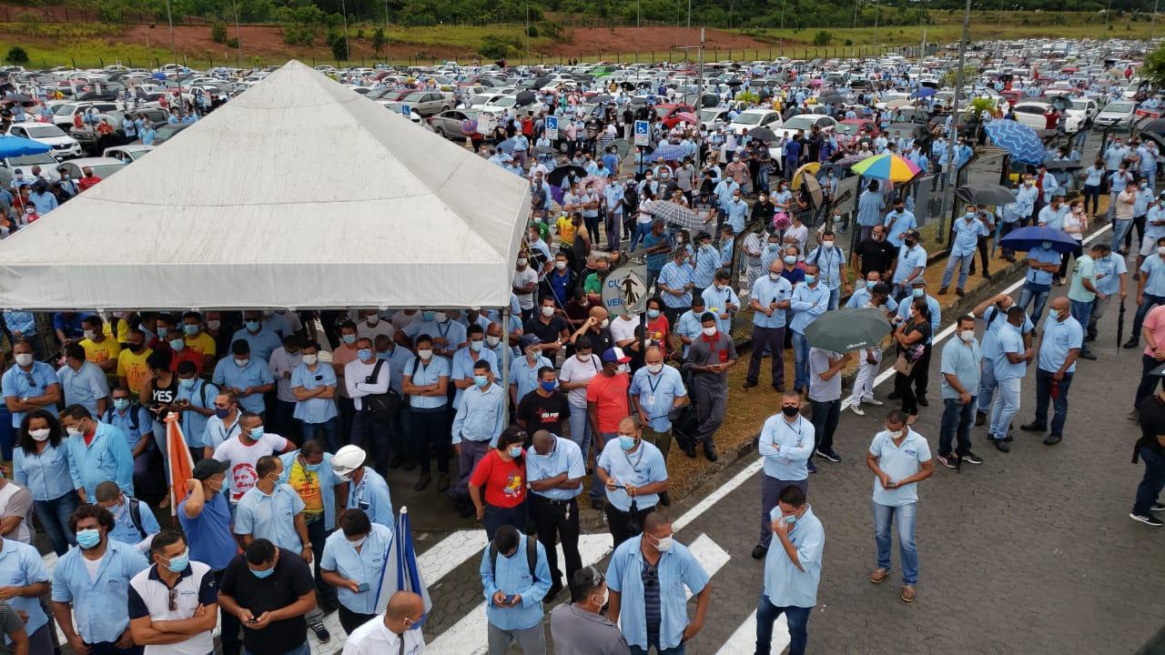 Sindicato quer discutir urgente a situação dos trabalhadores da Ford