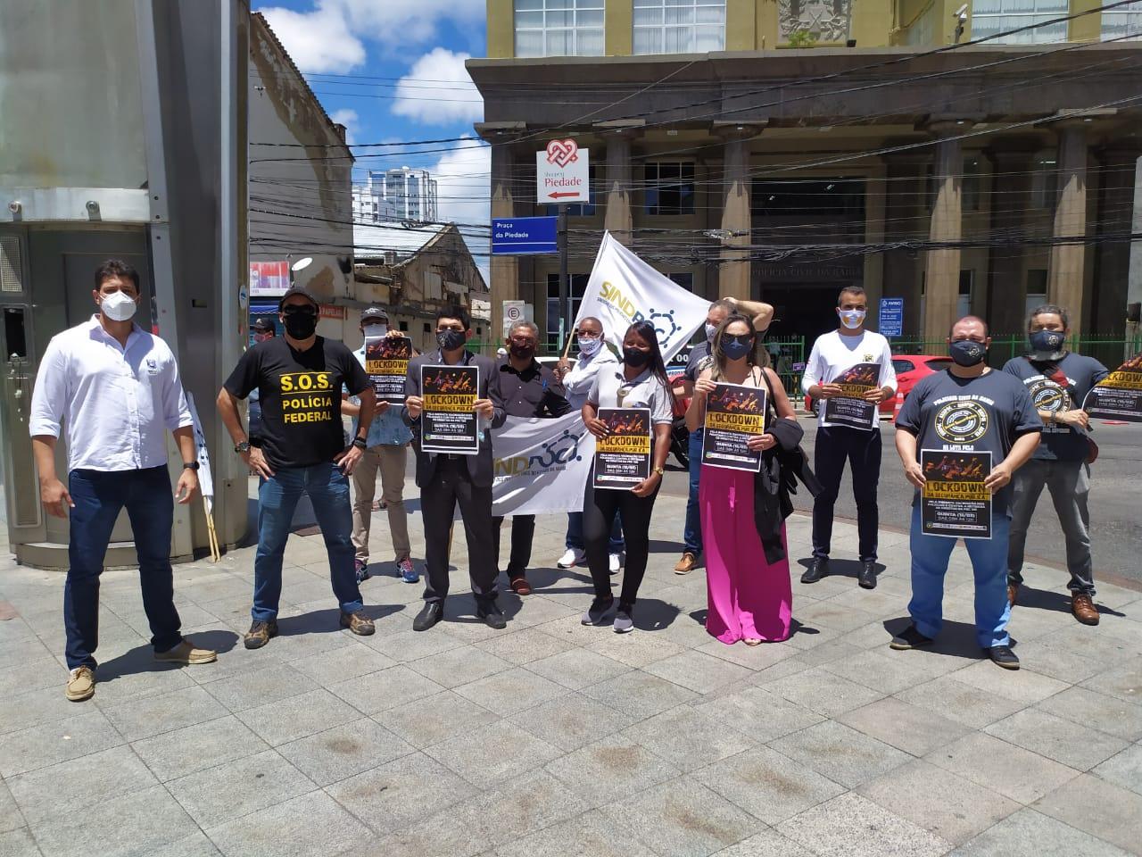 Policias Federais fazem protesto em frente à Superintendência da PF contra PEC'S do Governo Bolsonaro
