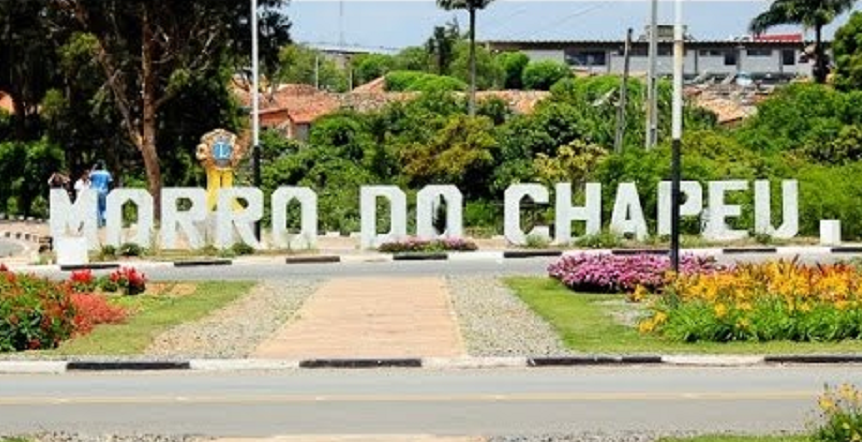 APLB-Sindicato protesta contra corte nos salários dos professores de Morro do Chapéu