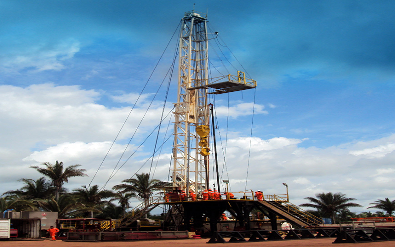 Great Oil volta a atrasar pagamento de salários e trabalhadores podem paralisar atividades