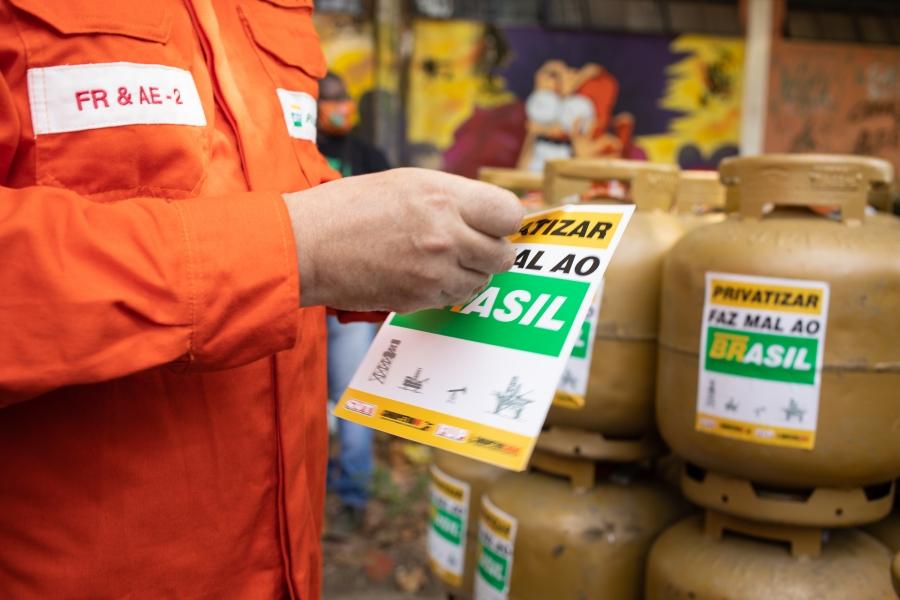 Petrobrás reajusta gás de cozinha pela quarta vez este ano