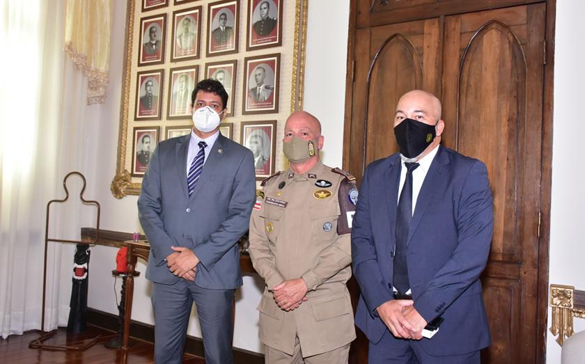 Presidente do Sindipol-BA se reúne com comandante geral da PM-BA