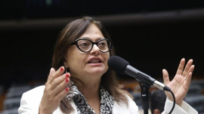 Deputada baiana defende a Chesf/Eletrobras em audiência