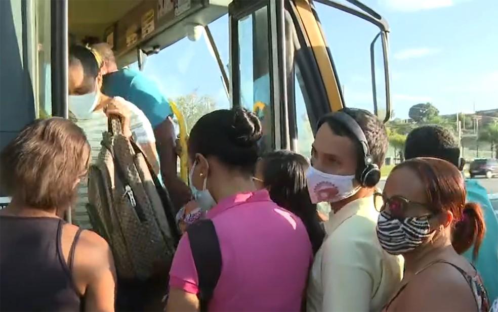 Salvador amanheceu sem ônibus