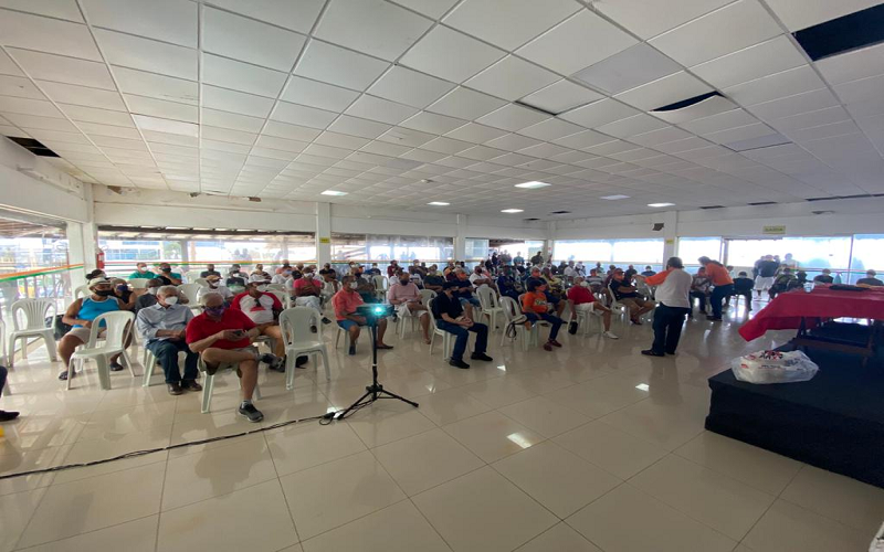 Aposentados e pensionistas petroleiros se organizaram para intensificar luta pelo fim dos aumentos abusivos da AMS