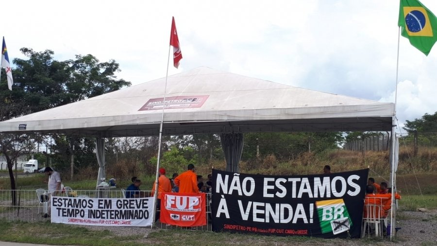 Fracasso da venda da Refinaria Abreu e Lima pode frear novas privatizações, avaliam petroleiros