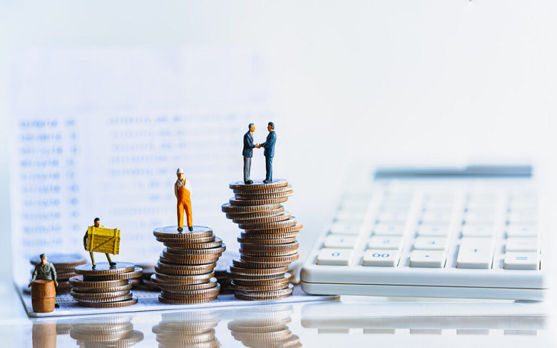 ataque aos sindicatos serve a um propósito: acabar com direitos. Como enfrentar isso?