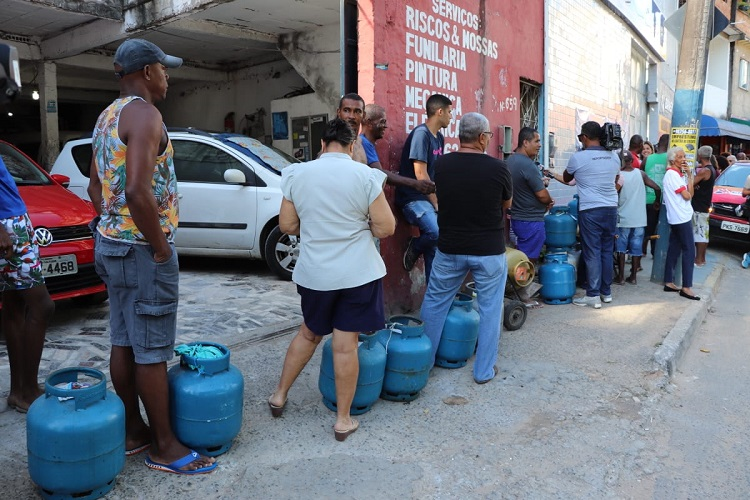 Sindicato volta a realizar ação de venda de gás de cozinha a preço justo em Salvador