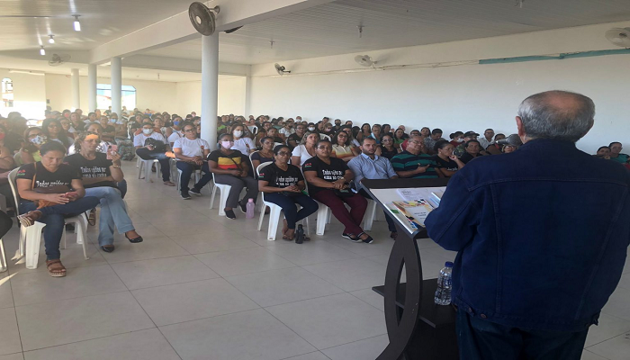 EM RIO REAL A GREVE CONTINUA!