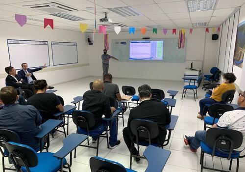 Polêmicas e questionamentos marcaram a apresentação da DG sobre as alterações no plano de cargos da Embasa
