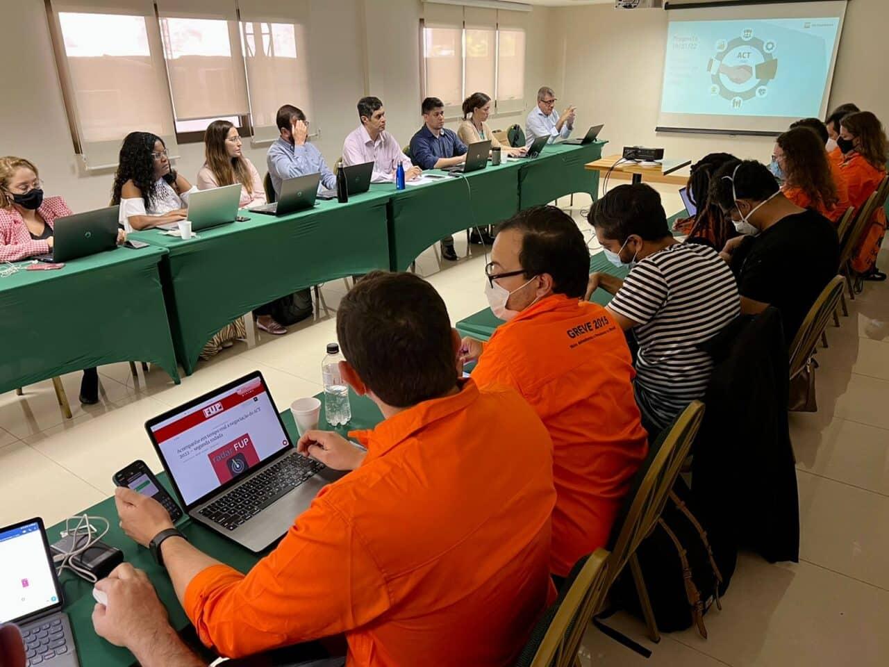 Petrobrás mantém contraproposta rebaixada e Conselho Deliberativo da FUP deve definir pela rejeição nesta quarta