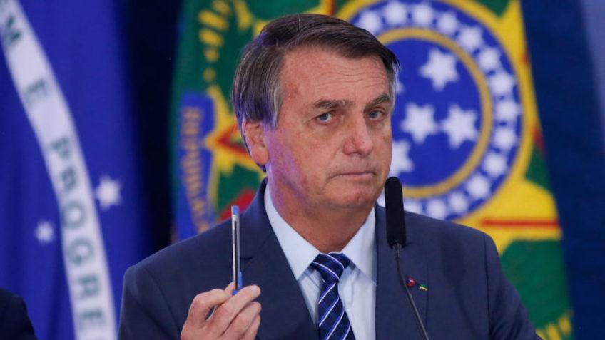 Bolsonaro veta reajuste para carreiras policiais e Abin na LDO