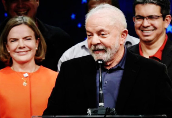 Com quase 60 milhões de votos, Lula disputará 2º turno com Bolsonaro no dia 30