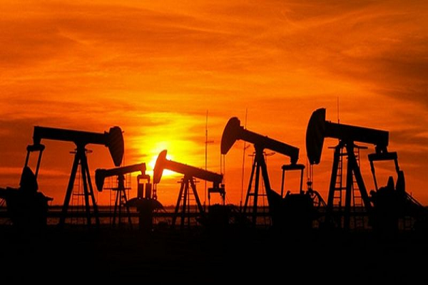 Sindipetro pede mediação do MPT para resolver conflitos que envolvem a paralisação dos campos da Petrobras