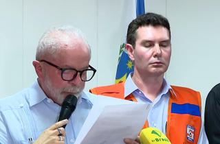 Lula decreta intervenção federal na segurança pública do DF após terrorismo em BSB
