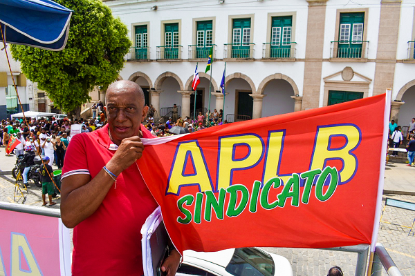 Sindicato é para lutar! APLB promove assembleia na rede estadual e destaca avanços, frutos da luta!