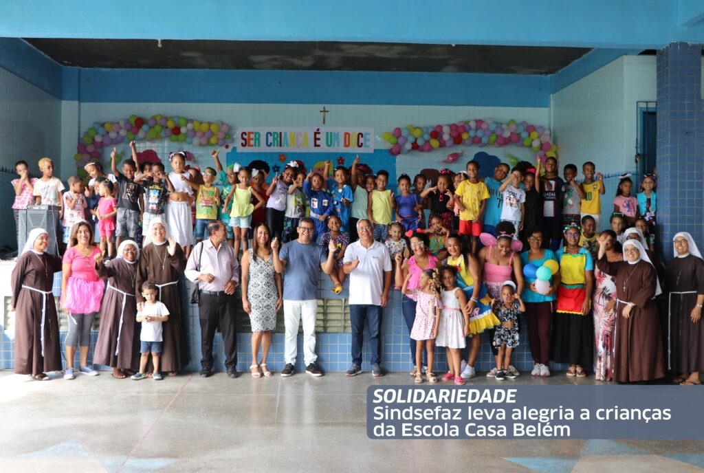 Sindsefaz leva alegria a crianças da Escola Casa Belém