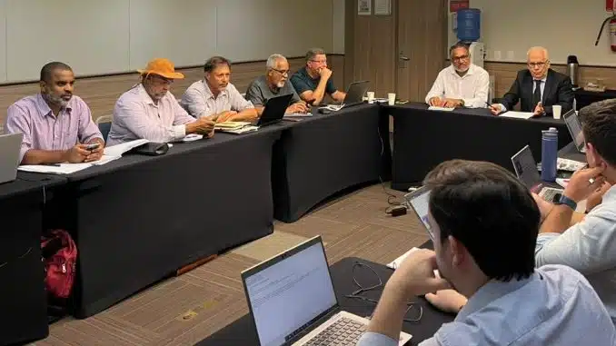 Na pressão! Sinergia força Coelba a negociar e tenta construir acordo em mesa
