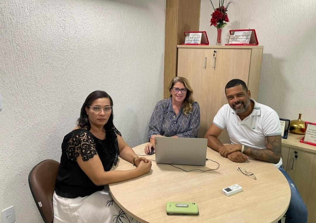 Hoje (30), o Secretário Sindical, Júlio Bonfim, liderou uma significativa reunião no sindicato