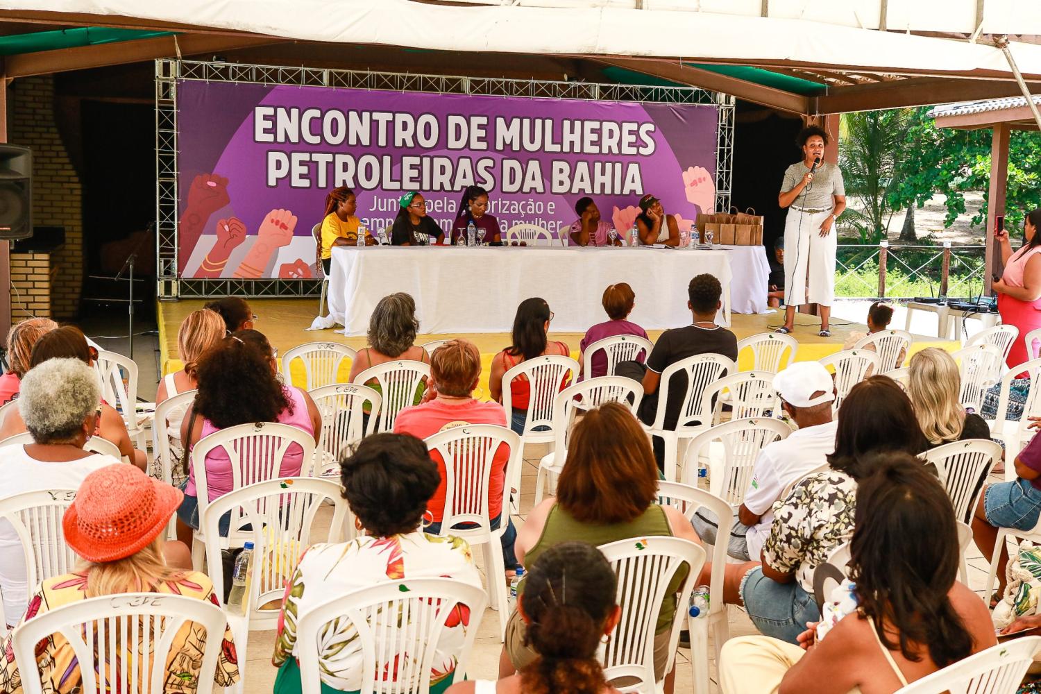 Cooperação e resistência: Sindipetro-BA promove encontro de Mulheres Petroleiras no CEPE Stella Maris
