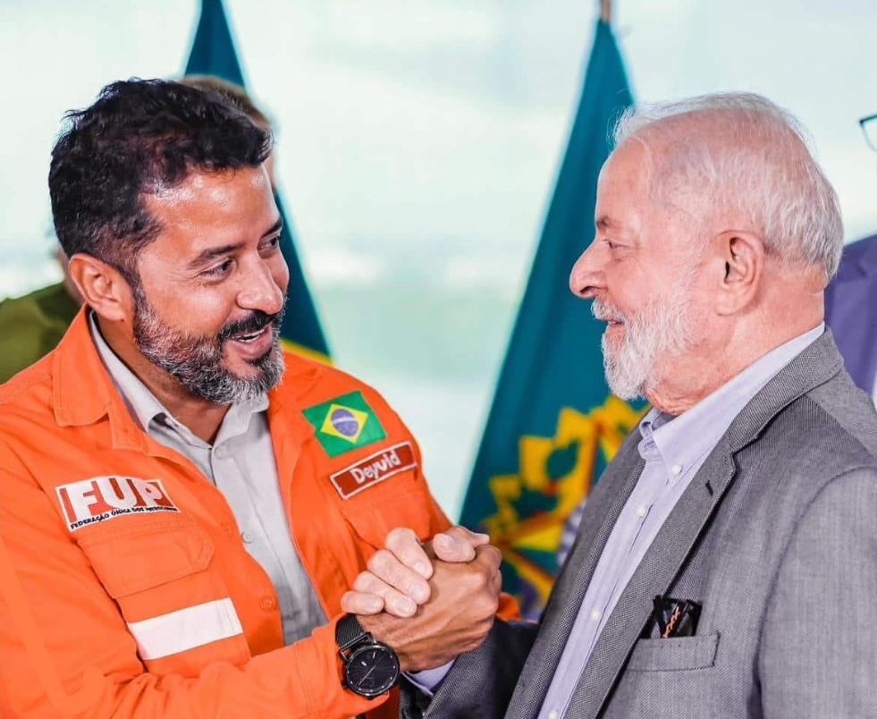 Em reunião com representantes do setor, Lula reafirma promessa de reativar Indústria Naval