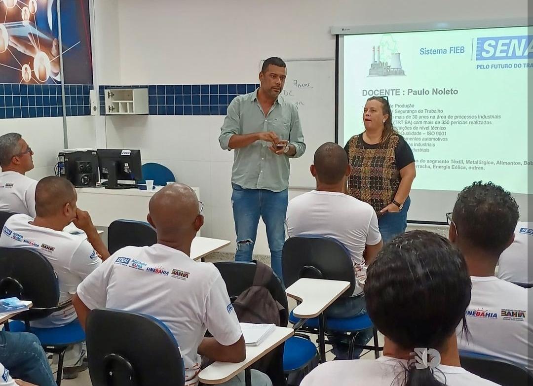Sindicato dos Metalúrgicos Visita SENAI CIMATEC no Curso de Qualificação da BYD