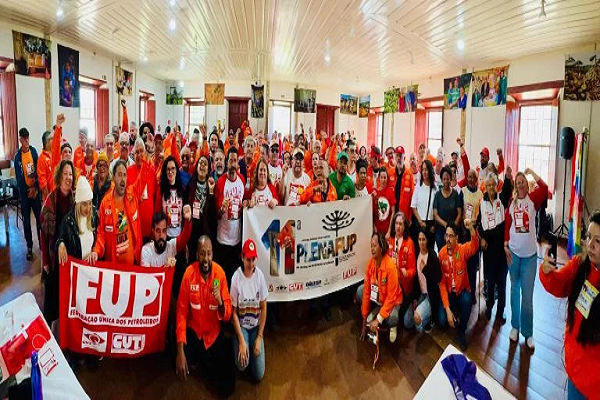 11ª Plenafup aprova lutas pela reestatização de unidades privatizadas e reunificação da categoria