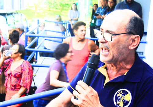 Aposentados (as) da Embasa voltam a protestar no CAB em busca de solução a aumento exorbitante no Plano de Saúde