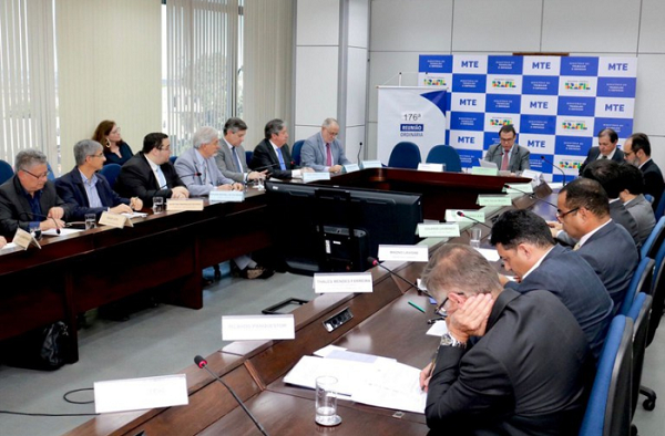 Movimento sindical não será financiado com recursos do FAT