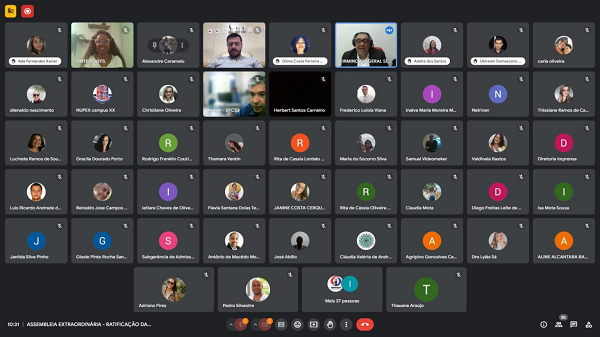 SINTEST realiza assembleia para discutir sua organização sindical