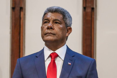 Governador lamenta morte de jovens em Heliópolis